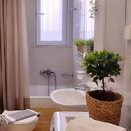Appartement Rosa Garden House *